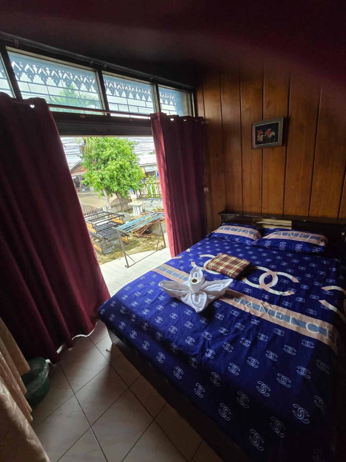 Sunny House Hostel Пай Экстерьер фото