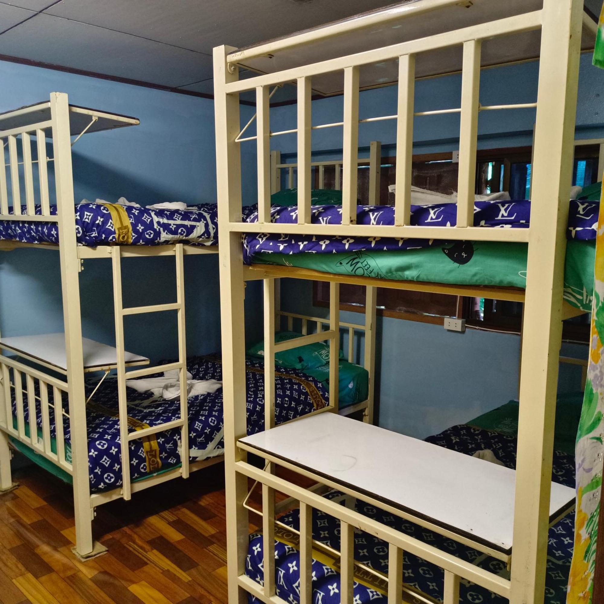 Sunny House Hostel Пай Экстерьер фото